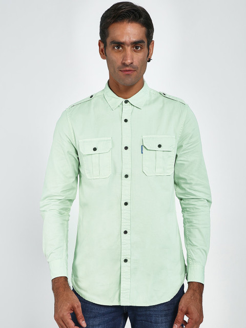 

Blue Saint Men Green Slim Fit Solid Casual Shirt