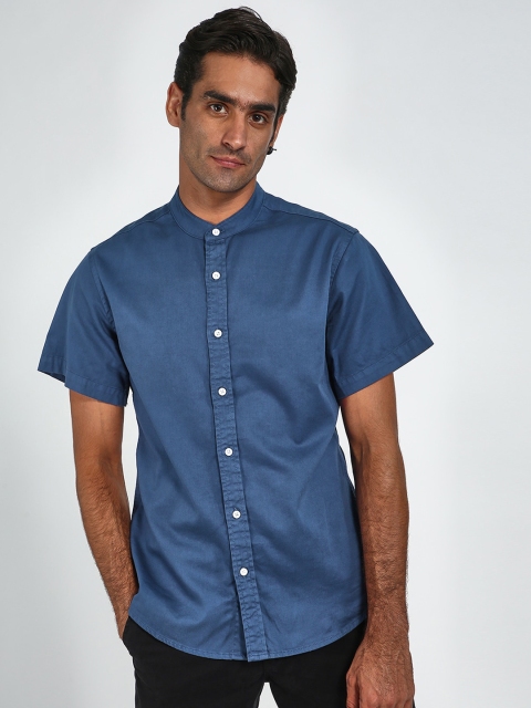 

Blue Saint Men Navy Blue Slim Fit Solid Casual Shirt