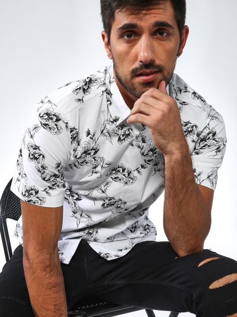 

Blue Saint Men White & Black Slim Fit Printed Casual Shirt