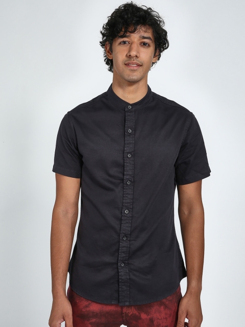 

Blue Saint Men Black Slim Fit Solid Casual Shirt