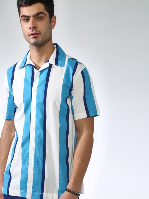 

Blue Saint Men Blue Slim Fit Striped Casual Shirt