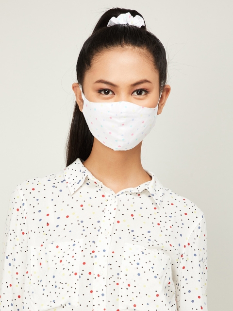 

Ginger by Lifestyle Women White & Pink Printed 2-Ply Reusable Cloth Mask with Scrunchie