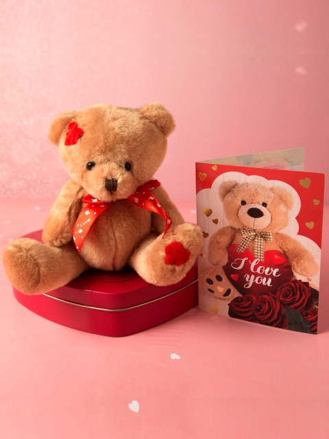 

Archies Valentine Special Soft Toy With Greeting Card, Red