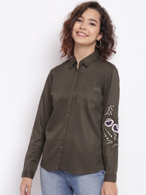 

Pepe Jeans Women Olive Green Regular Fit Solid Casual Shirt