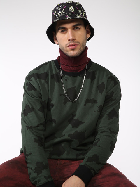 

Blue Saint Men Green Printed Sweatshirt