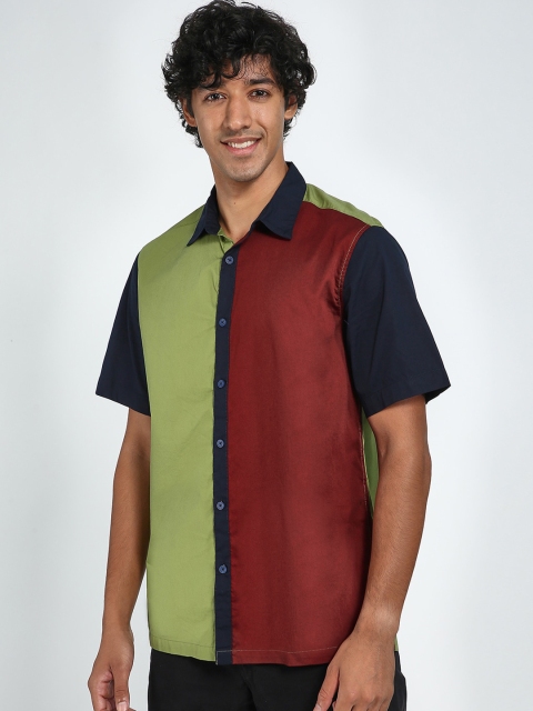 

Blue Saint Men Green Slim Fit Colourblocked Casual Shirt
