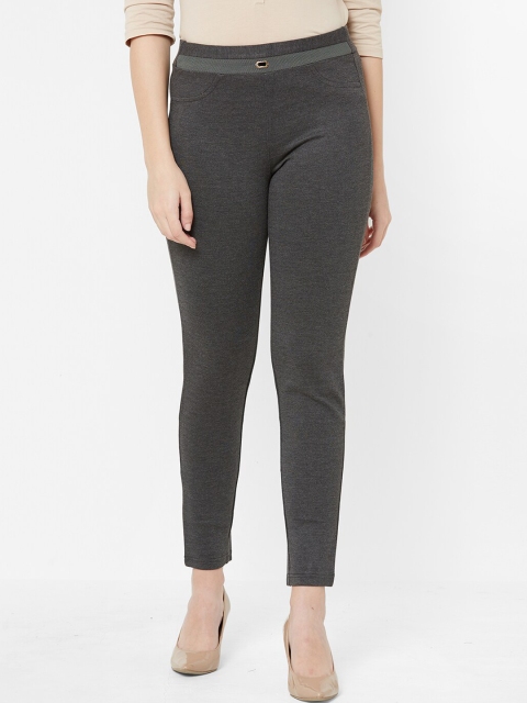 

Juliet Women Grey Solid Treggings