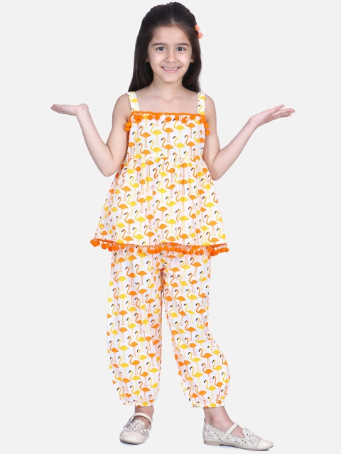 

BownBee Girls Off-White & Orange Flamingo Printed Top with Pyjamas