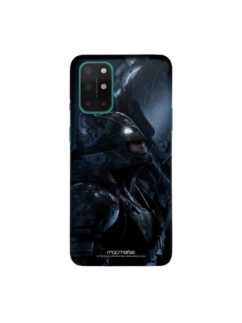 

macmerise Black & White The Victory Glance Printed OnePlus 8T Back Case