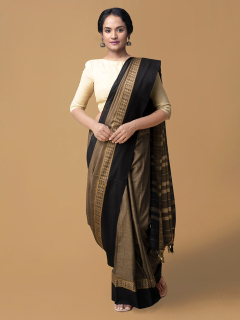 

Unnati Silks Grey Pure Cotton Solid Narayan Peth Saree