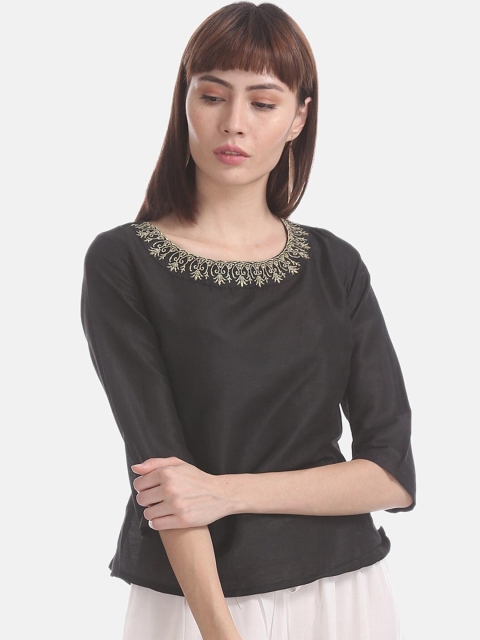 

Anahi Women Black Solid Top