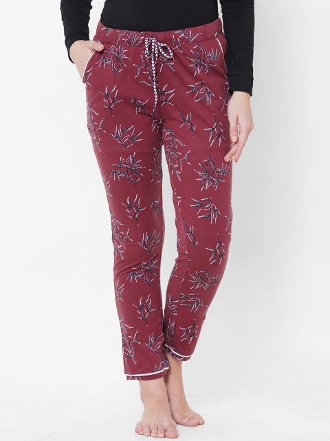 

Sweet Dreams Women Maroon Printed Cotton Pyjamas
