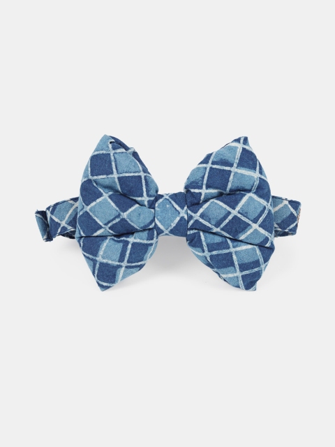 

Heads Up For Tails Navy Blue Printed Dog Bow Tie with Collar