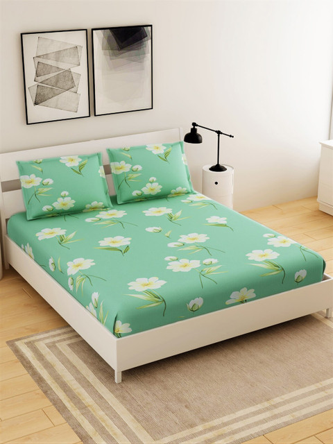 

Salona Bichona Green & White Floral 144 TC Polyester 1 Queen Bedsheet with 2 Pillow Covers