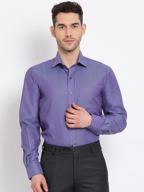 

COBB Men Purple Regular Fit Checked Formal Shirt