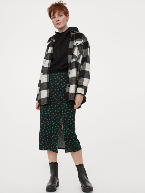 

H&M Women Black Printed Calf-length Skirt