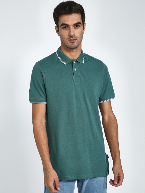 

Blue Saint Men Green Solid Polo Collar T-shirt