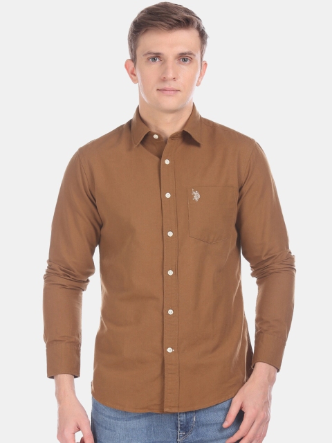 

U.S. Polo Assn. Men Brown Regular Fit Solid Casual Shirt