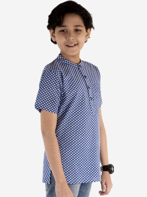 

Lil Peacock Blue & White Geometric Printed Kurta