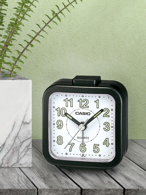 

CASIO White & Black Square Solid Analogue Table Clock