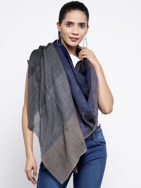 

Calvadoss Women Blue & Grey Colourblocked Sustainable Muffler