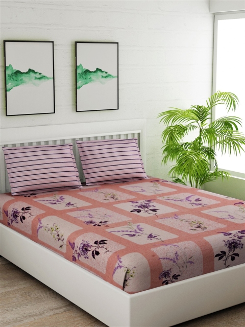 

Salona Bichona Peach-Coloured & Purple Geometric 144 TC Cotton 1 Queen Bedsheet with 2 Pillow Covers