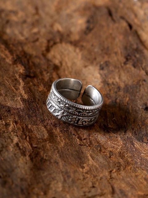 

ADORN by Nikita Ladiwala 92.5 Sterling Silver Handcrafted Finger Ring
