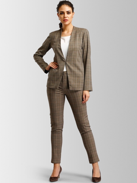 

FableStreet Women Brown Checked Coat with Trousers