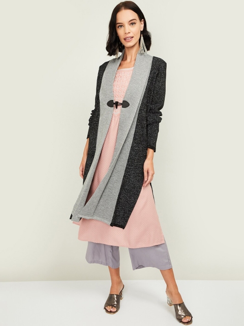 

Melange by Lifestyle Women Black & Grey Colourblocked Open Front Shrug