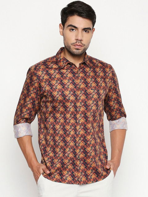 

Basics Men Maroon Slim Fit Printed Casual Shirt