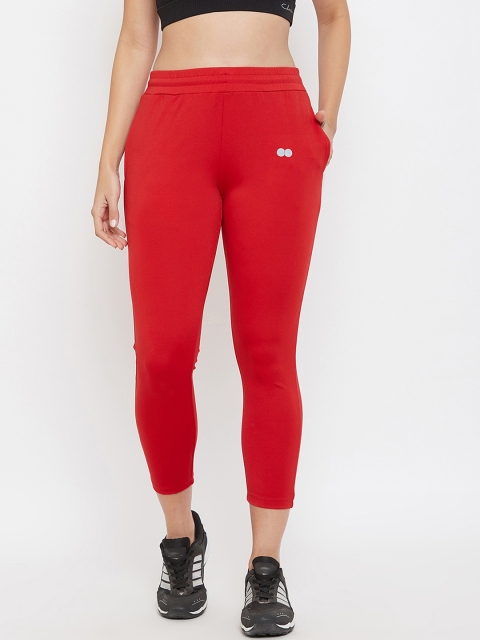 

Clovia Women Red Solid Ankle Length Rapid Dry High-Rise Tights
