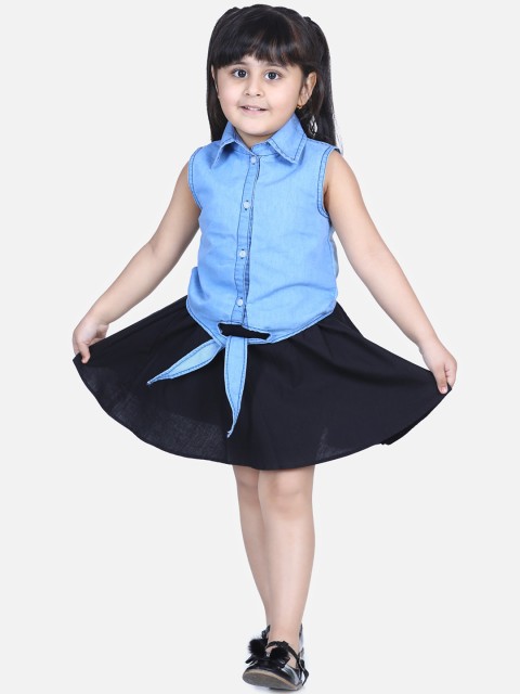 

AWW HUNNIE Girls Blue & Black Solid Denim Shirt with Skirt