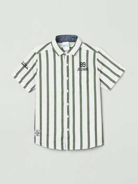 

max Boys White & Green Regular Fit Striped Cotton Casual Shirt
