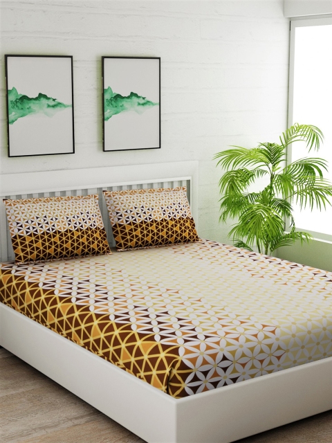 

Salona Bichona Yellow & White Geometric 144 TC Cotton 1 Queen Bedsheet with 2 Pillow Covers