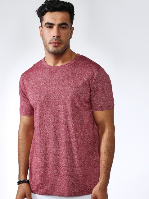 

Blue Saint Men Maroon Solid Round Neck T-shirt