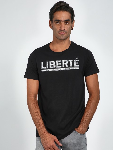 

Blue Saint Men Black Printed Round Neck T-shirt