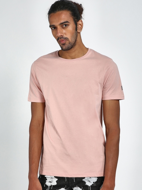 

Blue Saint Men Pink Solid Round Neck Tshirt