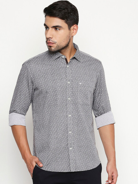 

Basics Men Brown Slim Fit Printed Casual Shirt