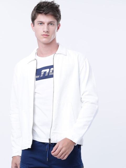 

HIGHLANDER Men White Solid Padded Jacket