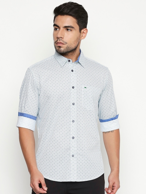 

Basics Men Green Slim Fit Printed Casual Shirt