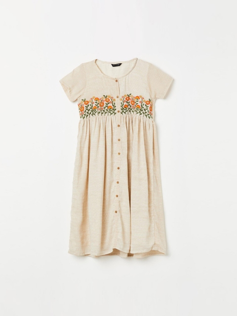 

Melange by Lifestyle Girls Off-White Solid Empire Dress