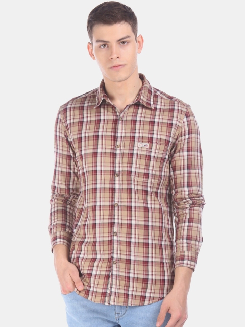 

U.S. Polo Assn. Men Khaki Regular Fit Checked Casual Shirt