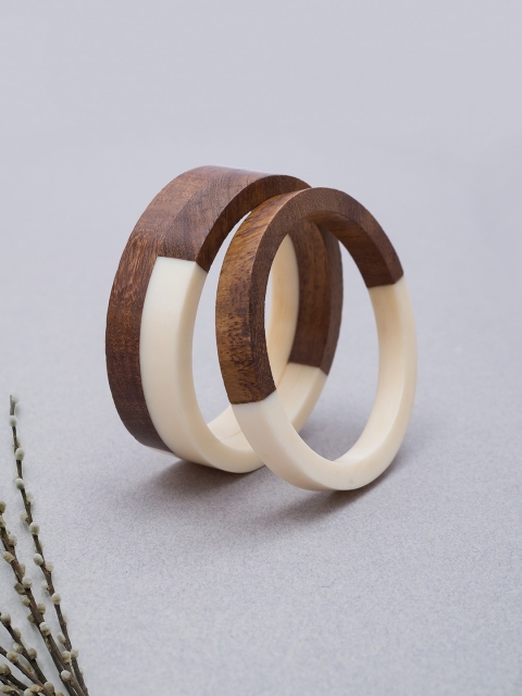 

Golden Peacock Brown Set of 2 Wooden Bangles