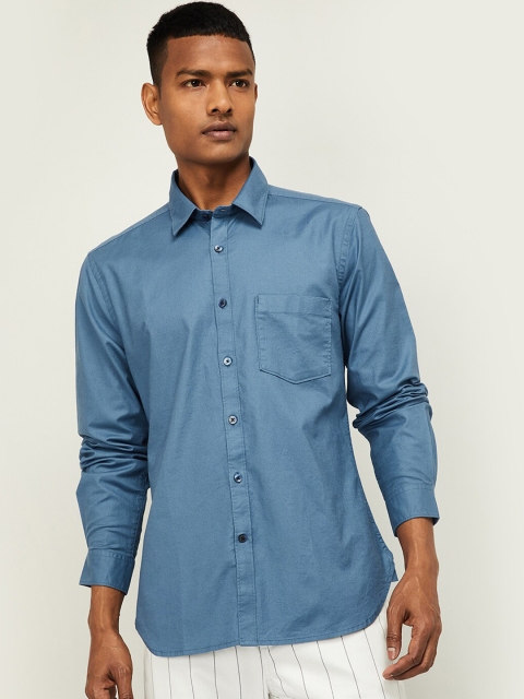 

CODE by Lifestyle Men Blue Slim Fit Solid Casual Shirt
