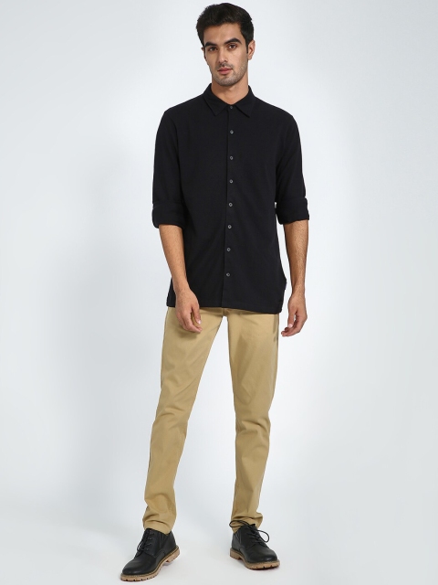 

Blue Saint Men Beige Skinny Fit Solid Chinos