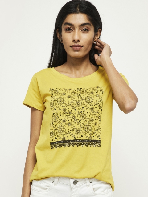 

max Women Lime Green Printed Round Neck Cotton T-shirt