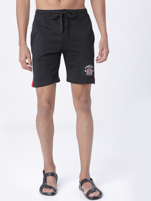 

HIGHLANDER Men Black Printed Lounge Shorts