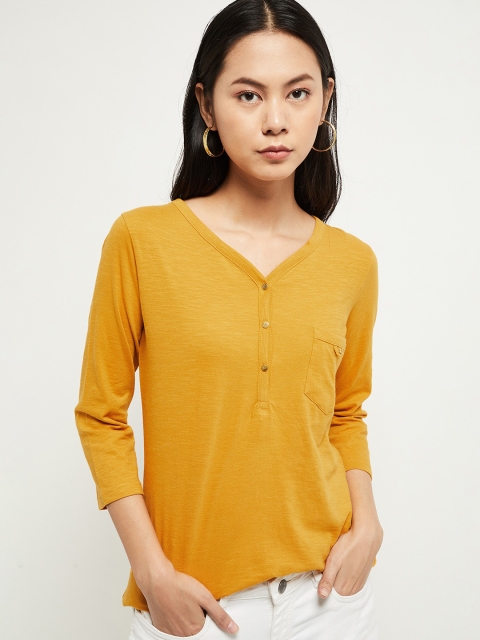 

max Women Yellow Solid V-Neck Pure Cotton T-shirt
