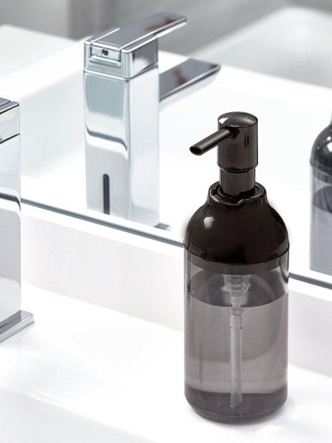 

Interdesign Smoke Plastic Finn Soap Dispenser, Black