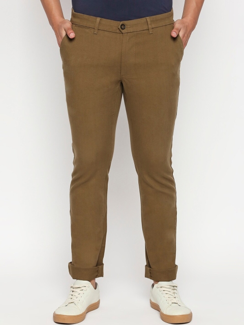 

Basics Men Brown Tapered Fit Solid Regular Trousers